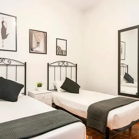 Alto Apartment *
