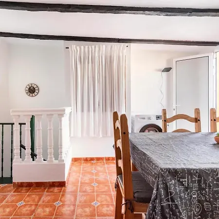 Apartment Alto *