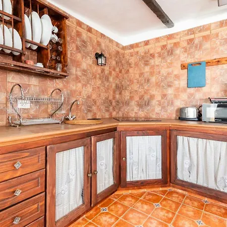 Alto Apartment